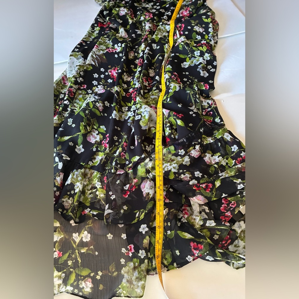 Vintage Floral Ruffle Midi Dress - Black Floral - Picture 5 of 15